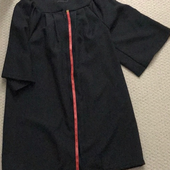 Graduation gown! - Picture 3 of 3